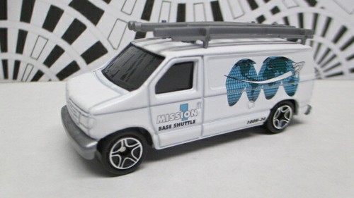 Loose mint matchbox - matchbox, 2000